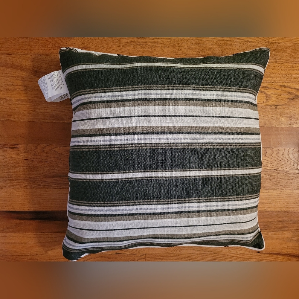NEW Solarium Brentwood Originals Indoor Outdoor Black, White & Tan Pillows